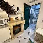 Your Nest In Trastevere, The Heart Of Rome - Il Vostro Nido Nel Cuore Di Roma