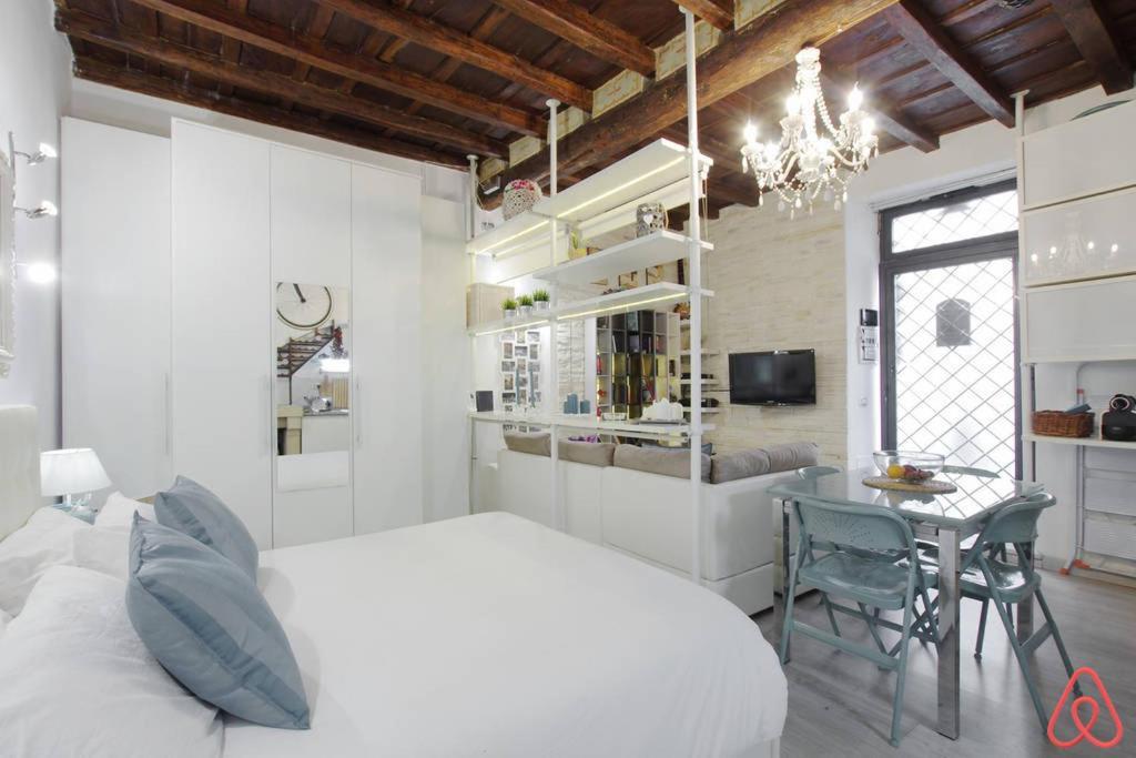 Your Nest In Trastevere, The Heart Of - Il Vostro Nido Nel Cuore Di Appartamento
