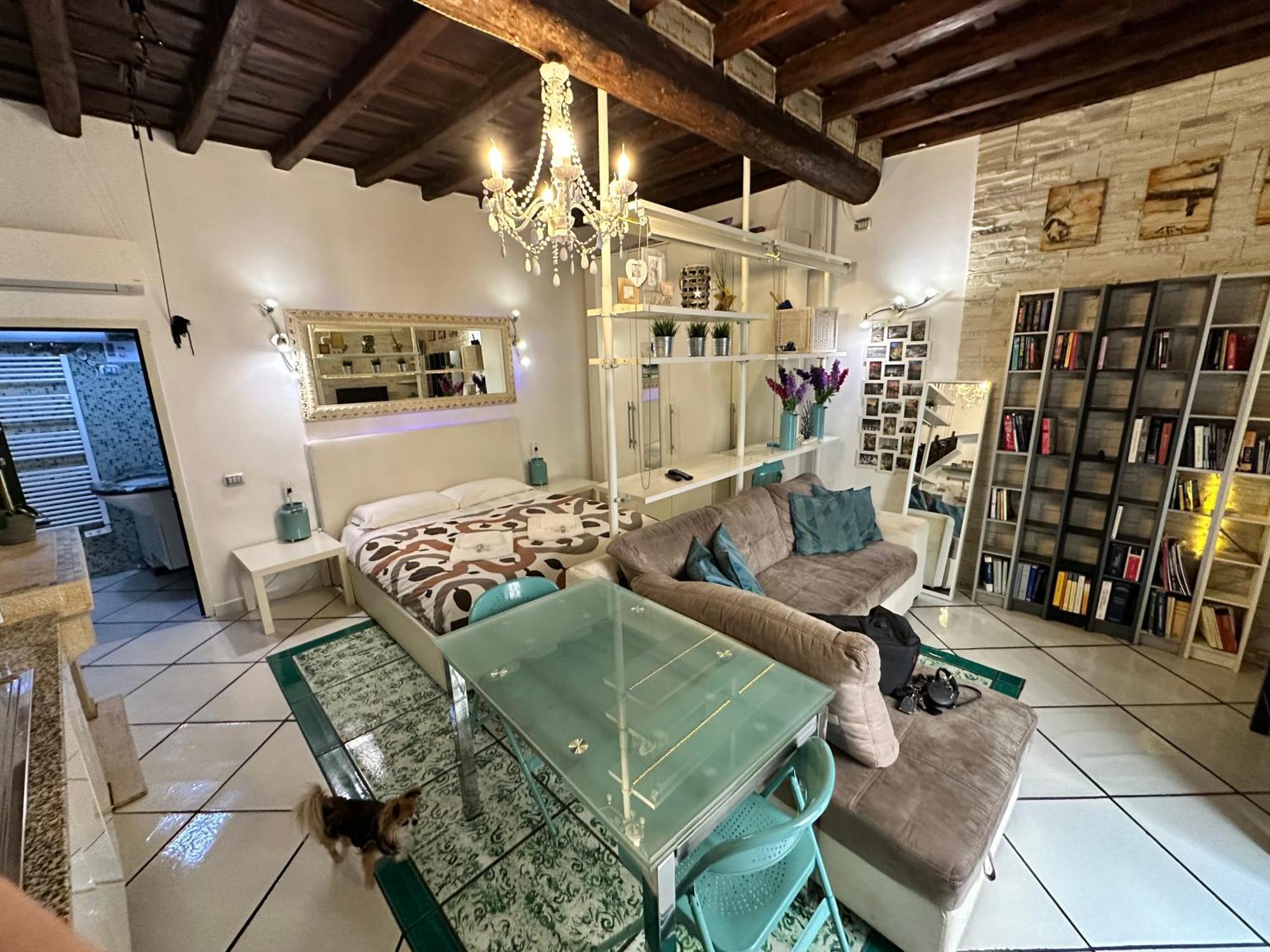 Your Nest In Trastevere, The Heart Of - Il Vostro Nido Nel Cuore Di Roma